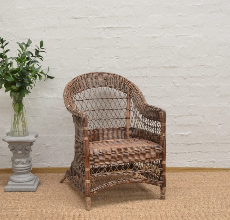 Occasional Chairs / Ottomans Cane Logix